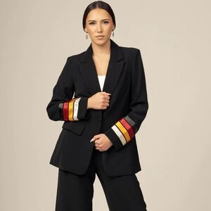 B.Yellowtail Power Suit Ribbon Black Blazer XL